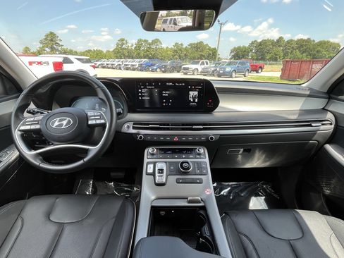 Used 2025 Hyundai Palisade SEL FWD image 33