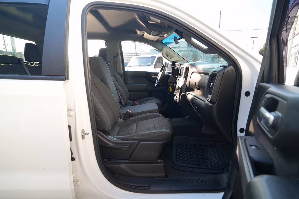 Used 2020 Chevrolet Silverado 1500 Custom Trail Boss w/ Custom Convenience Package AWD/4WD image 27