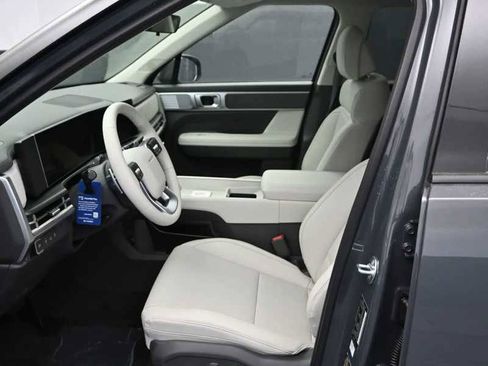 New 2026 Hyundai Santa Fe SEL image 16