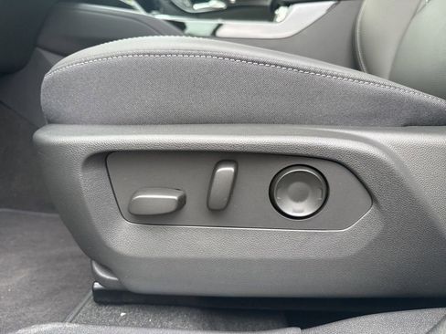 New 2026 Buick Envision Preferred AWD/4WD image 25