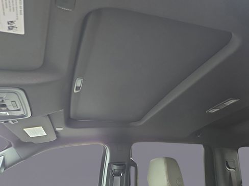 New 2026 Chevrolet Silverado 2500 ZR2 w/ LPO, Dark Essentials Package image 15