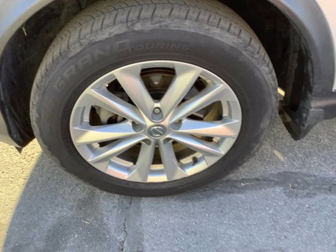 Used 2017 Nissan Rogue Sport SV image 20