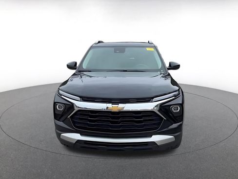 Used 2025 Chevrolet TrailBlazer LT image 4