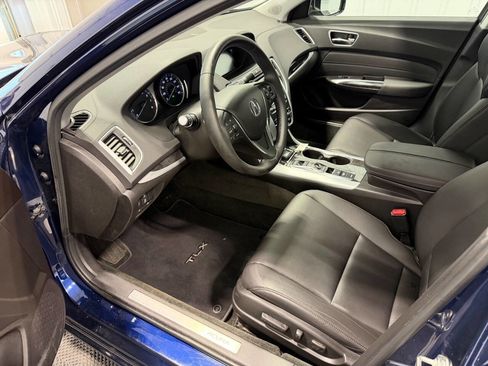 Used 2018 Acura TLX V6 SH-AWD image 7