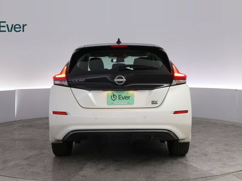 Used 2024 Nissan Leaf SV Plus FWD image 15