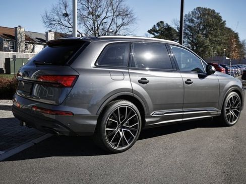 Used 2025 Audi Q7 3.0T Prestige image 7
