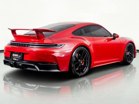 Used 2025 Porsche 911 Carrera 4 GTS image 10