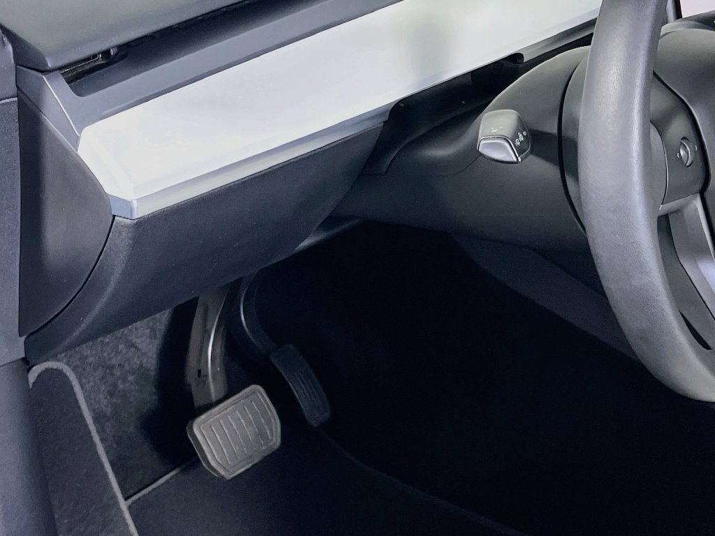 Used 2022 Tesla Model Y Long Range AWD/4WD image 10