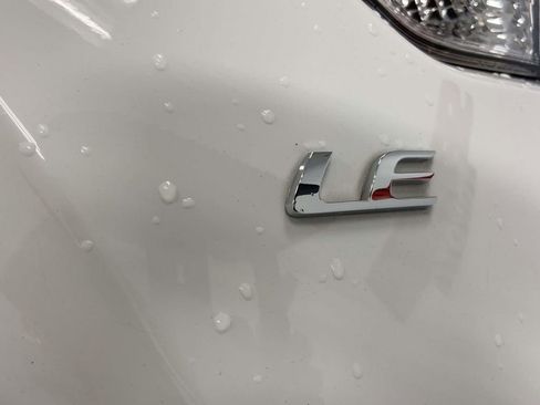 Used 2024 Toyota Corolla LE image 11