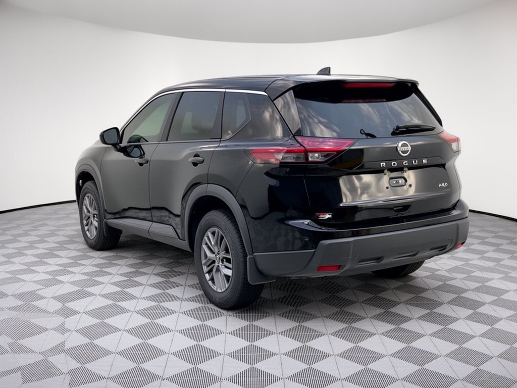 Used 2026 Nissan Rogue S AWD/4WD image 3