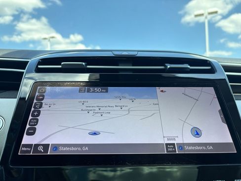 Certified 2022 Hyundai Tucson Limited AWD/4WD image 28