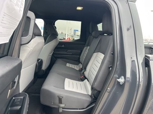 Certified 2025 Toyota Tacoma TRD Off-Road image 14