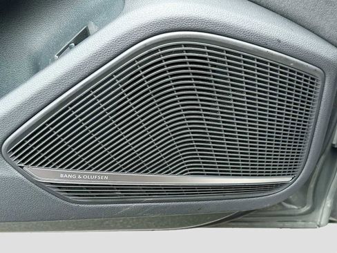 Used 2023 Audi S4 Premium Plus w/ Premium Plus Package AWD/4WD image 18