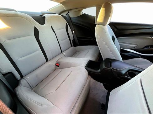 Used 2023 Chevrolet Camaro LT image 28
