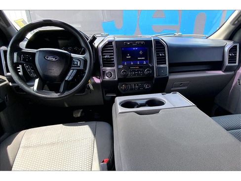Used 2019 Ford F150 XLT AWD/4WD image 17