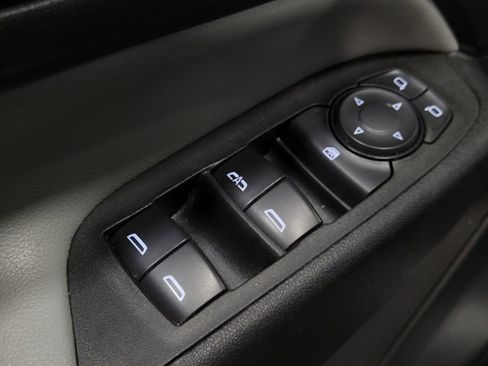 Used 2022 Chevrolet Equinox LT w/ Driver Convenience Package image 27