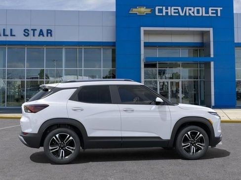 New 2024 Chevrolet TrailBlazer LT w/ Convenience Package image 9