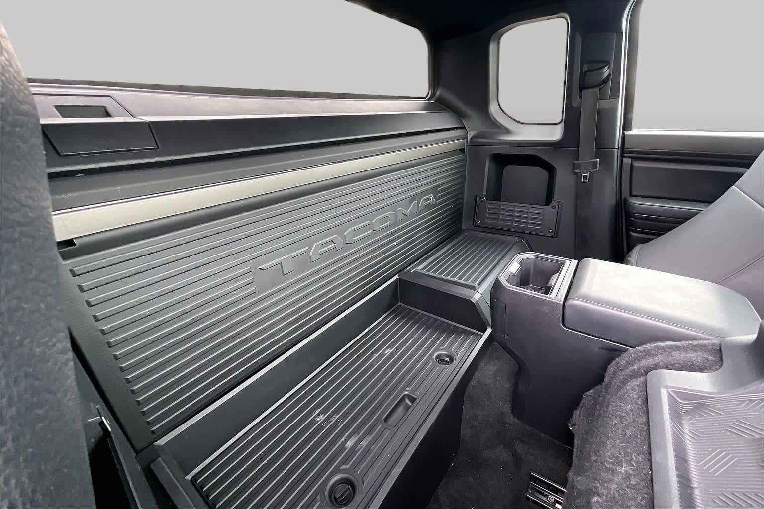 Used 2025 Toyota Tacoma SR RWD image 18