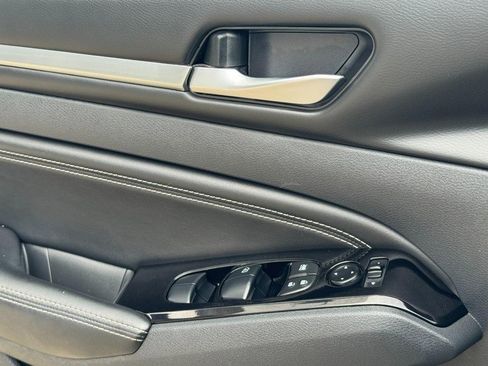 Used 2023 Nissan Altima 2.5 SL image 24