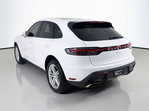 Certified 2023 Porsche Macan Turbo AWD/4WD image 3