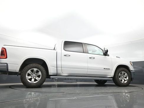 Used 2022 RAM 1500 Laramie AWD/4WD image 29
