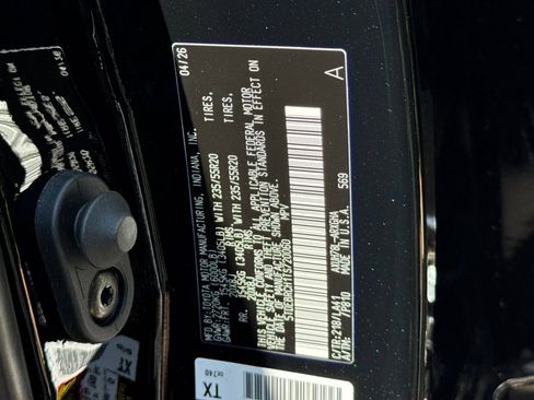 Used 2026 Toyota Highlander Platinum AWD/4WD image 35