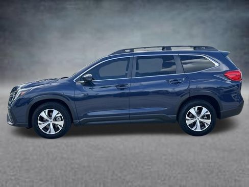 Used 2024 Subaru Ascent Premium w/ Convenience Package AWD/4WD image 2