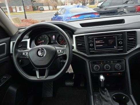 Used 2019 Volkswagen Atlas S w/ Towing Package image 21