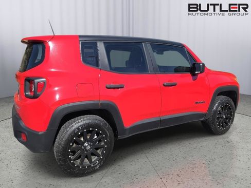 Used 2020 Jeep Renegade Sport image 5
