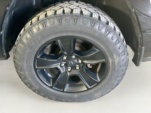Used 2023 RAM 1500 Big Horn AWD/4WD image 11