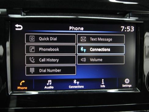 Used 2019 Nissan Rogue SV image 22