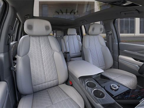 New 2025 Cadillac Escalade IQ Luxury 1 image 16