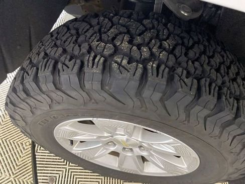 Used 2020 Chevrolet Silverado 1500 LT w/ All-Star Edition image 23