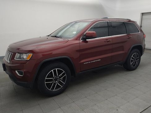 Used 2016 Jeep Grand Cherokee Laredo w/ Quick Order Package 23E image 2