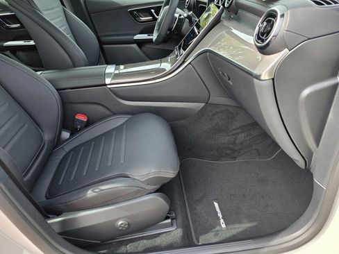 New 2026 Mercedes-Benz GLC 43 AMG 4MATIC image 39