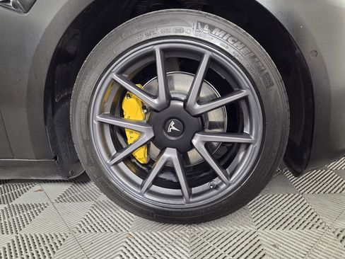 Used 2021 Tesla Model 3 Long Range image 32