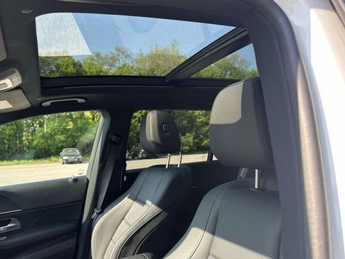 Used 2023 Mercedes-Benz GLS 450 4MATIC image 26