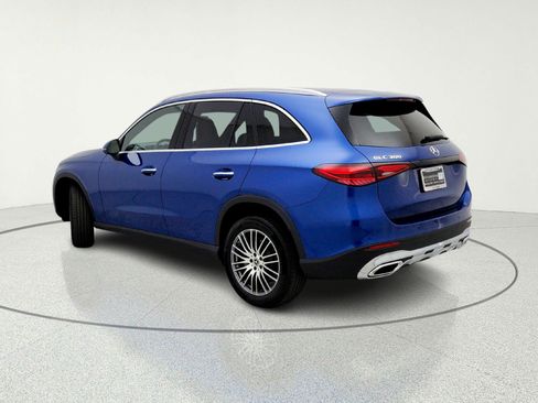 New 2026 Mercedes-Benz GLC 300 image 5