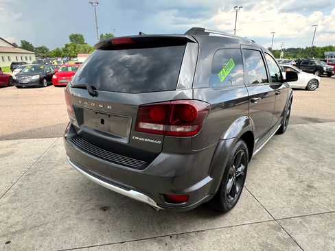 Used 2018 Dodge Journey Crossroad image 5