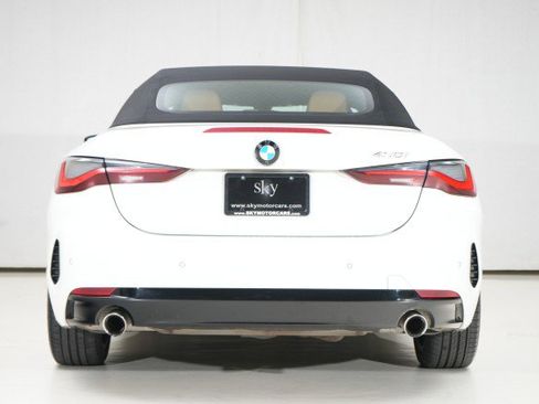 Used 2024 BMW 430i Convertible image 21