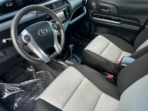 Used 2015 Toyota Prius C Two FWD image 10