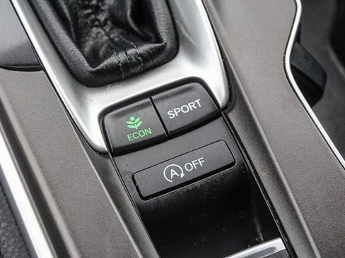 Used 2022 Honda Accord Sport image 36