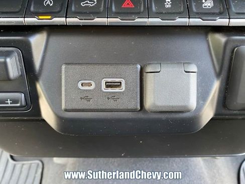Used 2019 Chevrolet Silverado 1500 LT w/ All-Star Edition AWD/4WD image 39