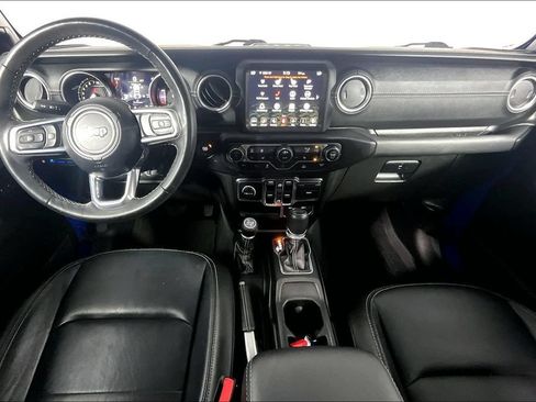 Used 2023 Jeep Wrangler Unlimited Sahara w/ Cold Weather Group AWD/4WD image 15