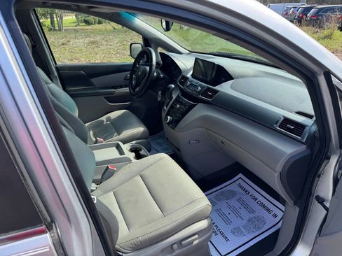 Used 2011 Honda Odyssey EX-L image 16
