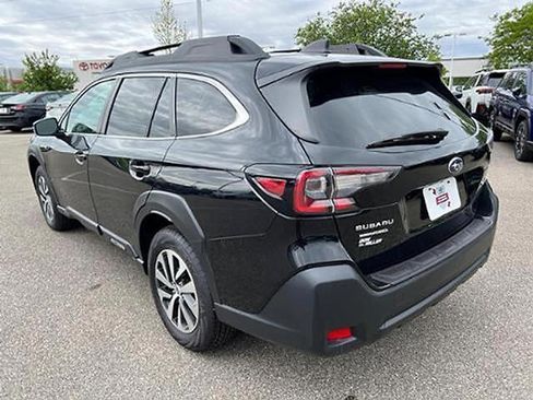 Certified 2024 Subaru Outback Premium AWD/4WD image 5