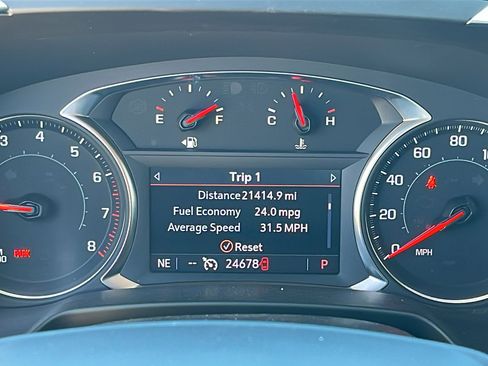 Used 2025 Chevrolet Blazer LT image 14