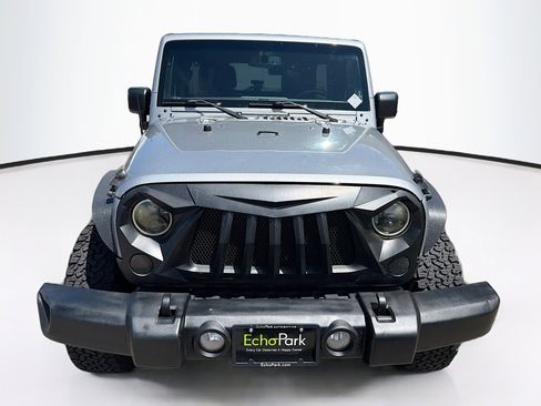 Used 2015 Jeep Wrangler Unlimited Sport w/ Quick Order Package 24S AWD/4WD image 2