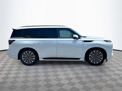 New 2026 INFINITI QX80 Luxe w/ Cargo Package AWD/4WD image 4