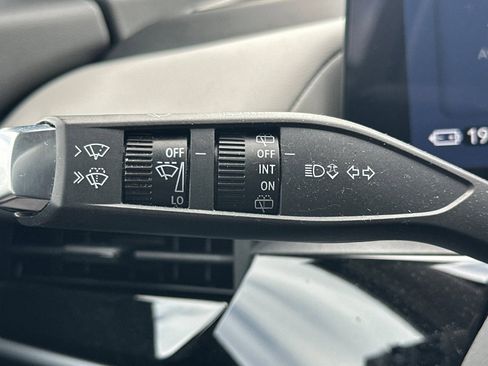 Used 2024 Honda Prologue Touring image 32